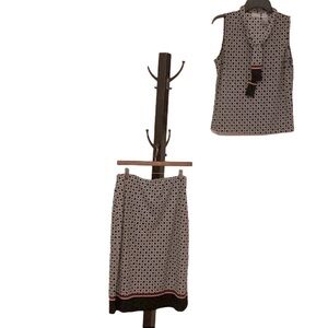 Top + Skirt Set Vintage 1990s Size Medium Wrinkle Resistant Travel Set